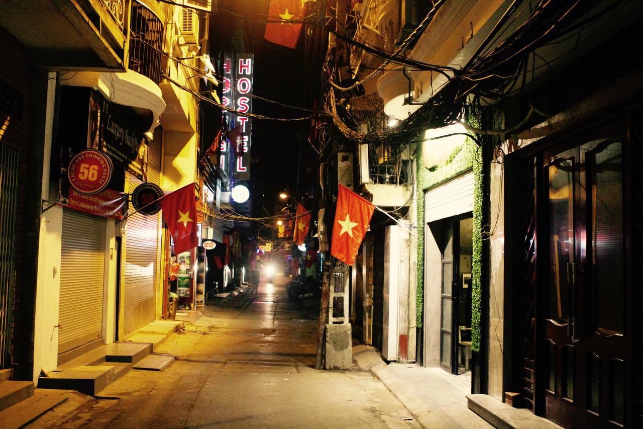 Golden Snake Hostel هانوي الغرفة الصورة